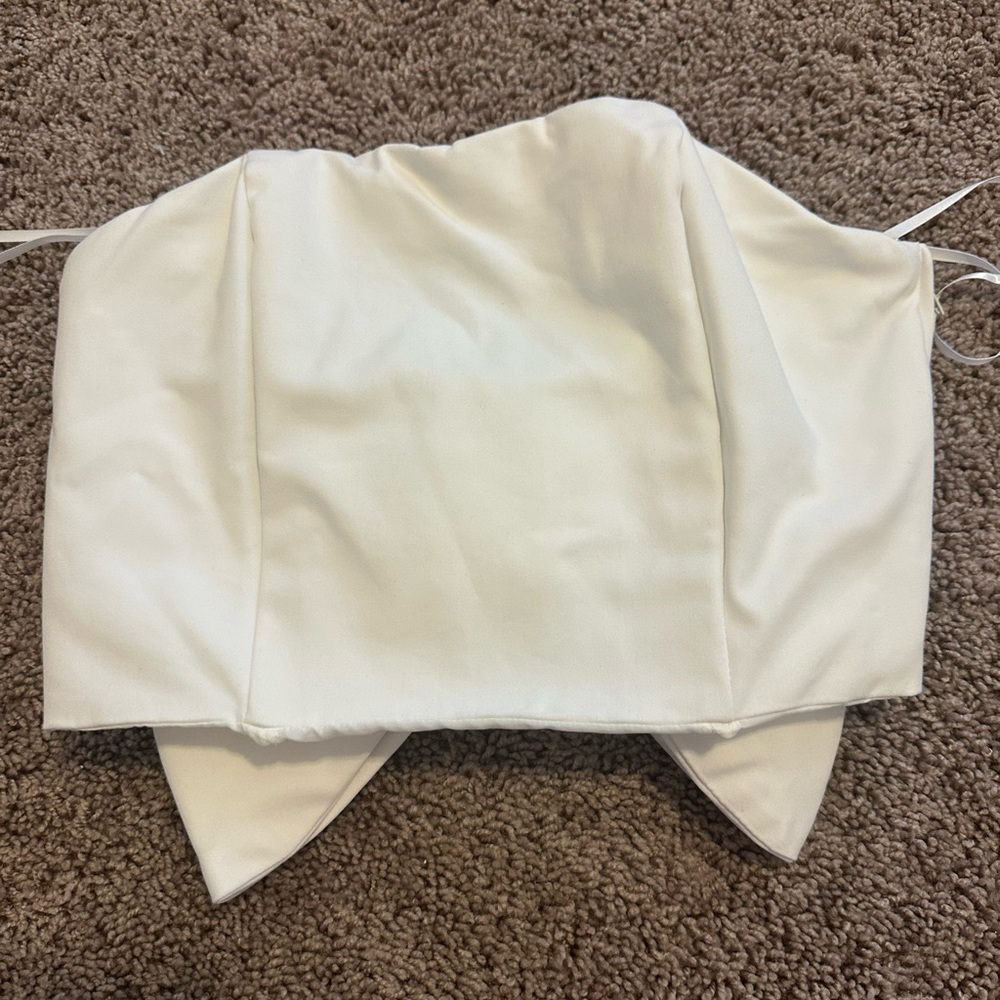 White Strapless Pointed Hem Crop Top